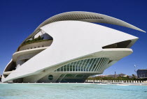 Spain, Valencia Province, Valencia, La Ciudad de las Artes y las Ciencias, City of Arts and Sciences, Palau de les Arts Reina Sofia, Opera house and cultural centre.