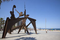 Spain, Catalonia, Barcelona, Playa de St Sebastia, Barceloneta Beach, Plaza del Mar, Swimming Hommage sculpture by Alfredo Lanz.