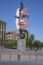 Spain, Catalonia, Barcelona, El Barri Gotic, Port Vell, El Cap de Barcelona sculpture by Roy Lichtenstein.