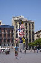 Spain, Catalonia, Barcelona, El Barri Gotic, Port Vell, El Cap de Barcelona sculpture by Roy Lichtenstein.