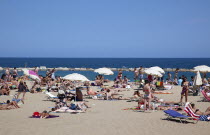 Spain, Catalonia, Barcelona, Playa de St Sebastia, Barceloneta Beach.