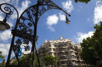 Spain, Catalonia, Barcelona, La Pedrera or Casa Mila on Passeig de Gracia, deisgned by Antoni Gaudi