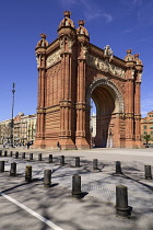 Spain, Catalunya, Barcelona, Parc de la Ciutadella, Arc de Triomf built for the 1888 Universal Exhibition.