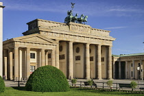 Germany, Berlin, Brandenburg Gate from the east side.