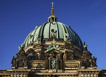 Germany, Berlin, Berliner Dom, Berlin Cathedral, Close up view of the dome from the Lustgarten on Museum Island.