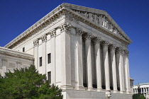 USA, Washington DC, Capitol Hill, United States Supreme Court Building.
