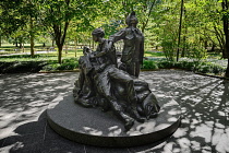 USA, Washington DC, National Mall, Vietnam Women's Memorial.