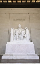 USA, Washington DC, National Mall, Lincoln Memorial, Statue of Abraham Lincoln,  Head on view of the statue.