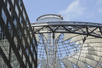 Germany, Berlin, Mitte, Potsdamer Platz, The Sony Centre interior with steel and glass canopy roof designed by Helmut Jahn