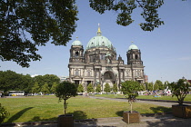 Germany, Berlin, Mitte, Berliner Dom Cathedral.