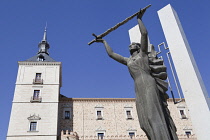 Spain, Castilla La Mancha, Toldeo, Alcazar and Statue of Peace.
