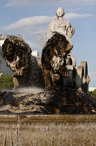 Spain, Madrid, Statue of Cibeles at Plaza de la Cibeles.