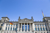 Germany, Berlin, Mitte, The Reichstag building in Tiergarten.