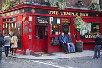 Ireland, Dublin, Temple Bar, Exterior of the Temple Bar on the corner of Essex Street and Temple Lane East.