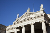 Ireland, Dublin, Bank Of Ireland building in College Green former Irish Houses of Parliament the first purpose-built two-chamber parliament building in the world.