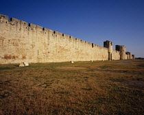 France, Languedoc, Roussillon, Gard. The town of Aigues- Mortes fortifed during 13th Century. Left to right, Portede I'organeau. Porte des Mouurins. Poterne des Galions, Porte de la Marine, Pote de I'...