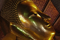 Thailand, Bangkok, Wat Phra Chetuphon, Recling Buddha statue Wat Pho.