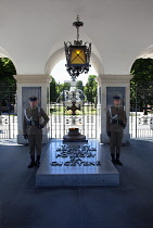 Poland, Warsaw, Pilsuskiego, Tomb of the unknown Soldier in Plac Marszalka Jozefa.