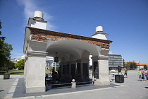 Poland, Warsaw, Pilsuskiego, Tomb of the unknown Soldier in Plac Marszalka Jozefa.