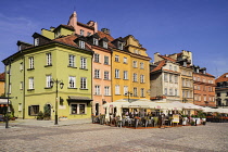 Poland, Warsaw, Colourful facades in Plac Zamkowy or Castle Square.