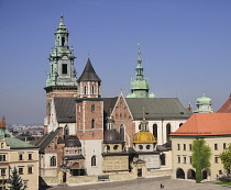 Poland, Krakow, Wawel Hill, Wawel Cathedral also known as the Basilica of Saints Stanislaus and Wenceslaus as seen from The Sandomierska Tower.