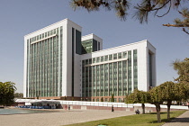 Uzbekistan, Tashkent, Finance Ministry, Moliya Vazirligi, Independence Square, Mustakillik Maydon.