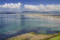 Ireland, County Kerry, Iveragh Peninsula, Ring of Kerry, View over Rossbeigh Beach.