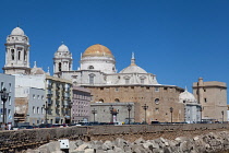 Spain, Andalucia, Cadiz, Cathedral seen from the seafront.