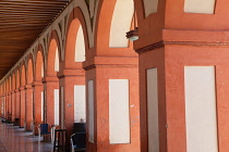 Spain, Andalucia, Cordoba, Arches at the Plaza de la Corredera.