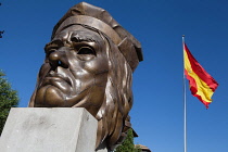 Spain, Andalucia, Granada, Bust of Gonzalo Fernández de Córdoba on Avenida de la Constitucion.
