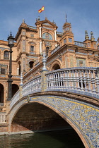 Spain, Andalucia, Seville, Plaza de Espana.