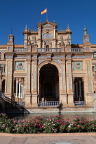 Spain, Andalucia, Seville, Plaza de Espana.