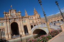 Spain, Andalucia, Seville, Plaza de Espana.