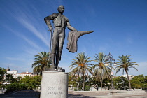 Spain, Andalucia, Seville, Statue of the matador Pepe Luis Vazquez.