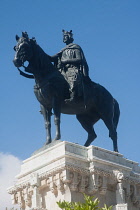 Spain, Andalucia, Seville, Statue of King Ferdinand III in Plaza Nueva.