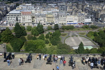 Scotland, Edinburgh, Edinburgh Castle, view onto the ramparts with  Princes Street gardens and the New Town.