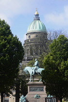 Scotland, Edinburgh, Charlotte Square, equestrian Albert Memorial statue in Charlotte Square gardens with the Dome of West Register House..