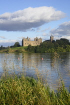 Scotland, Edinburgh, Linlithgow Palace across Linlithgow Loch.