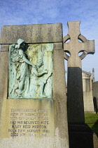 Scotland, Glasgow, Necropolis, tombs & cross.