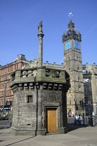 Scotland, Glasgow, Mercat Cross with Tollbooth Steeple at Glasgow Cross.