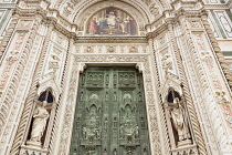 Italy, Tuscany, Florence, Florence Cathedral, Cattedrale Di Santa Maria Del Fiore, main portal.