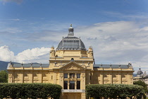 Croatia, Zagreb, Old town, Park Josipa Jurja Strossmayera, Umjetnicki Art pavilion.