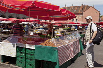 Croatia, Zagreb, Old town, Dolac market.