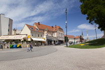 Croatia, Zagreb, Old town, Shops and restaurants near the cathedral.