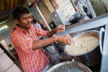 India, Telengana, Hyderabad, Chai maker in Hyderabad.