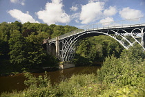 England, Shropshire, Ironbridge, View of the grade 1 listed Cast Iron Bridge across the river Severn.