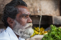 India, Tamil Nadu, Tiruchirappalli, Trichy, Portrait of a pilgrim at the Sri Ranganathaswamy Temple in Srirangam near Tiruchirappalli.