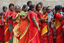 India, Tamil Nadu, Tiruchirappalli, Trichy, Pilgrims at the Sri Ranganathaswamy Temple in Srirangam near Tiruchirappalli.