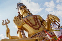 India, Madhya Pradesh, Omkareshwar, Statue of Shiva at Omkareshwar.