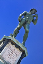 Italy, Tuscany, Florence, Piazzale Michelangelo, Replica of the famous David statue by Michelangelo.